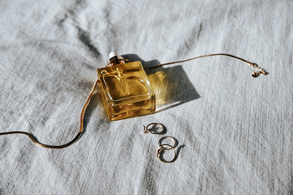 夜书所见描写的是